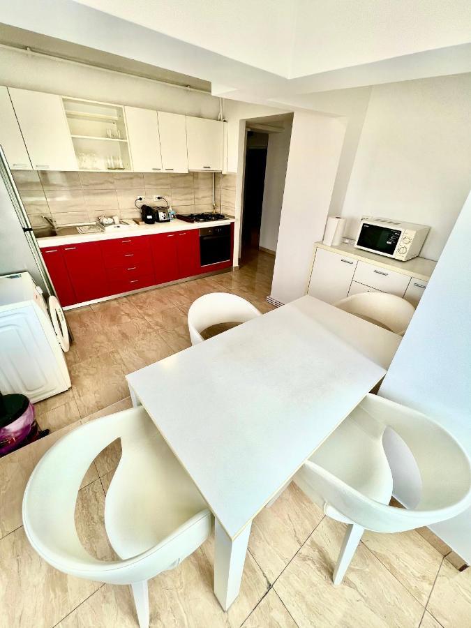 Mnm Lapusneanu Apartment Яш Екстериор снимка